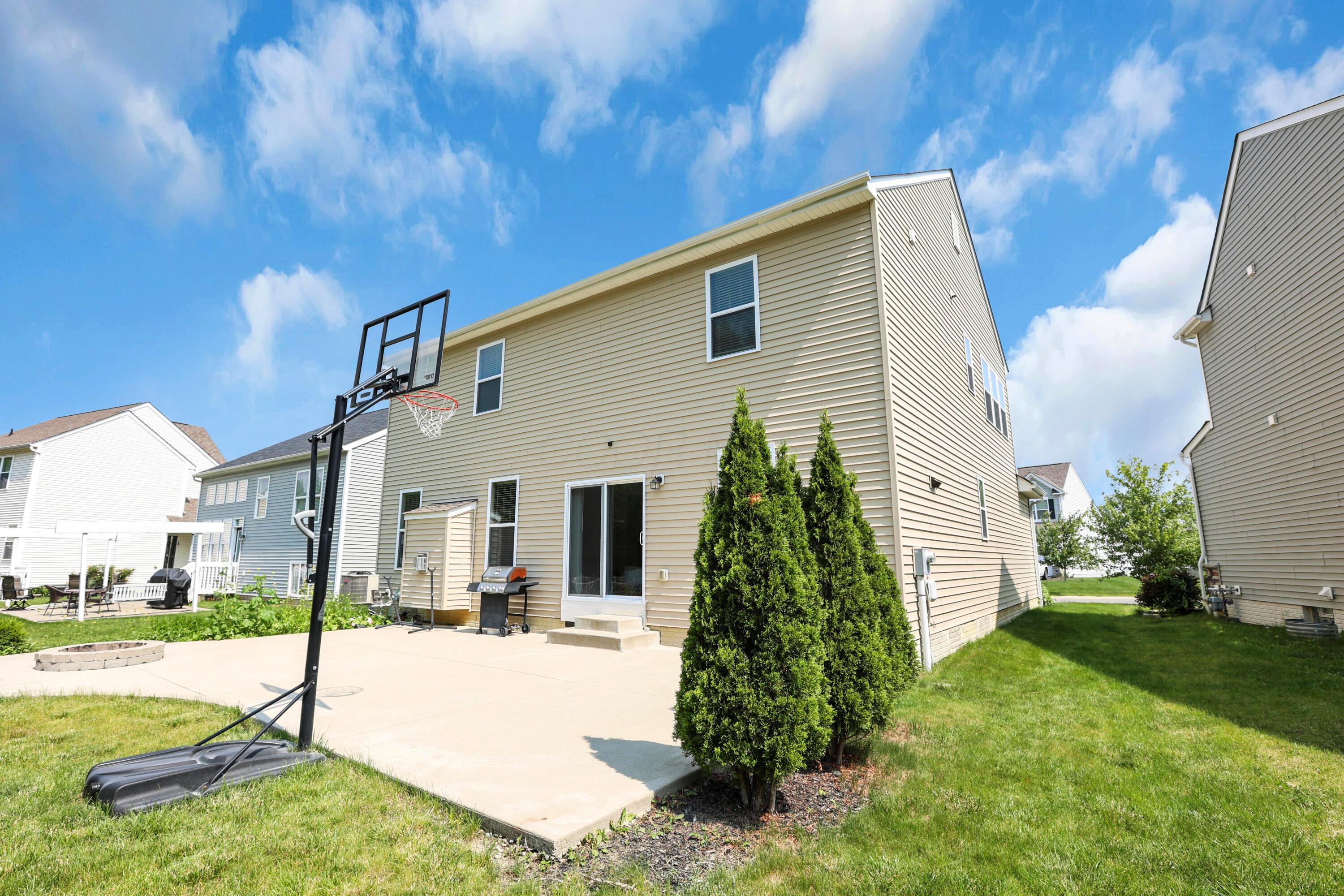 8601 Crooked Maple Drive, Blacklick, Ohio image 26