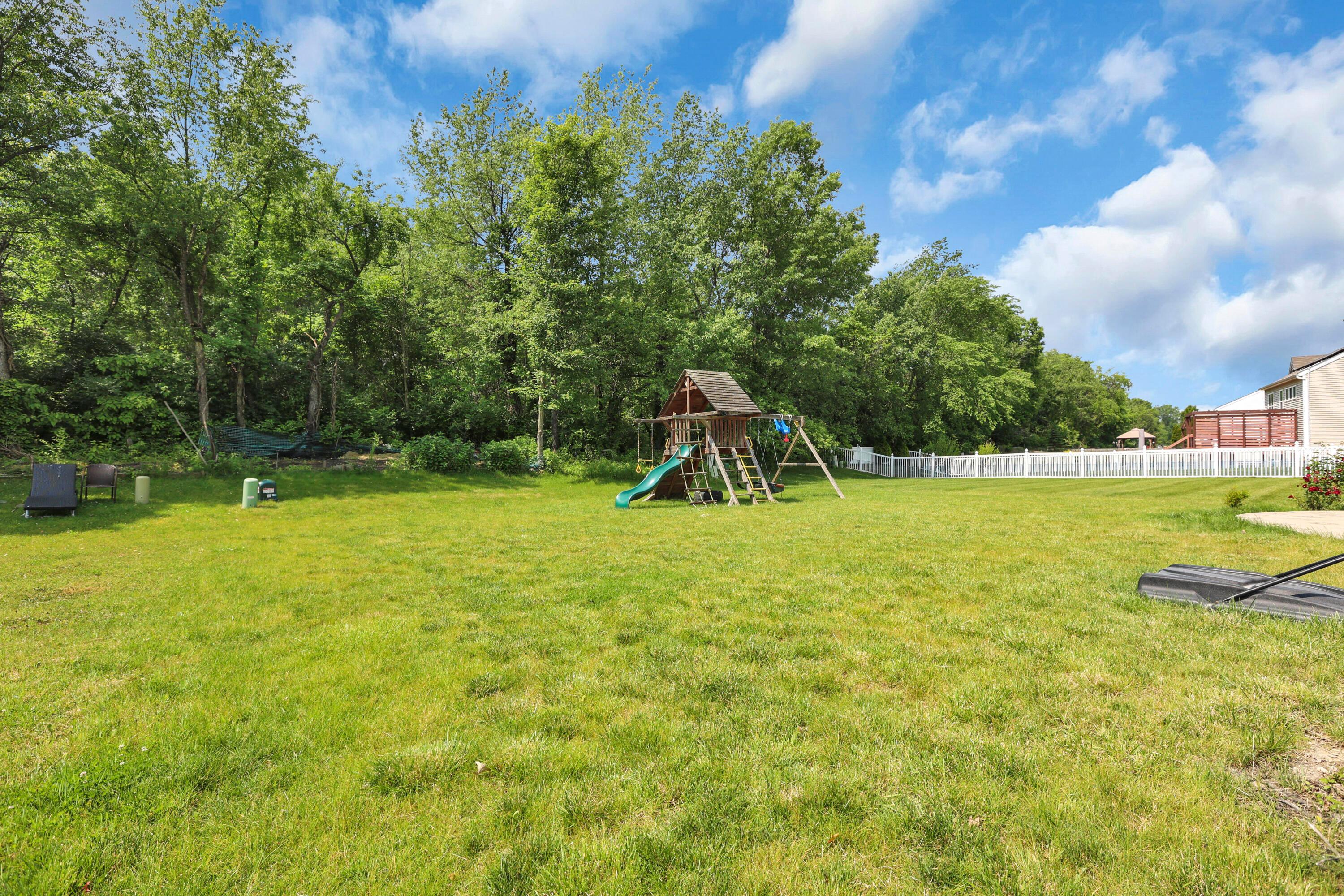 8601 Crooked Maple Drive, Blacklick, Ohio image 31