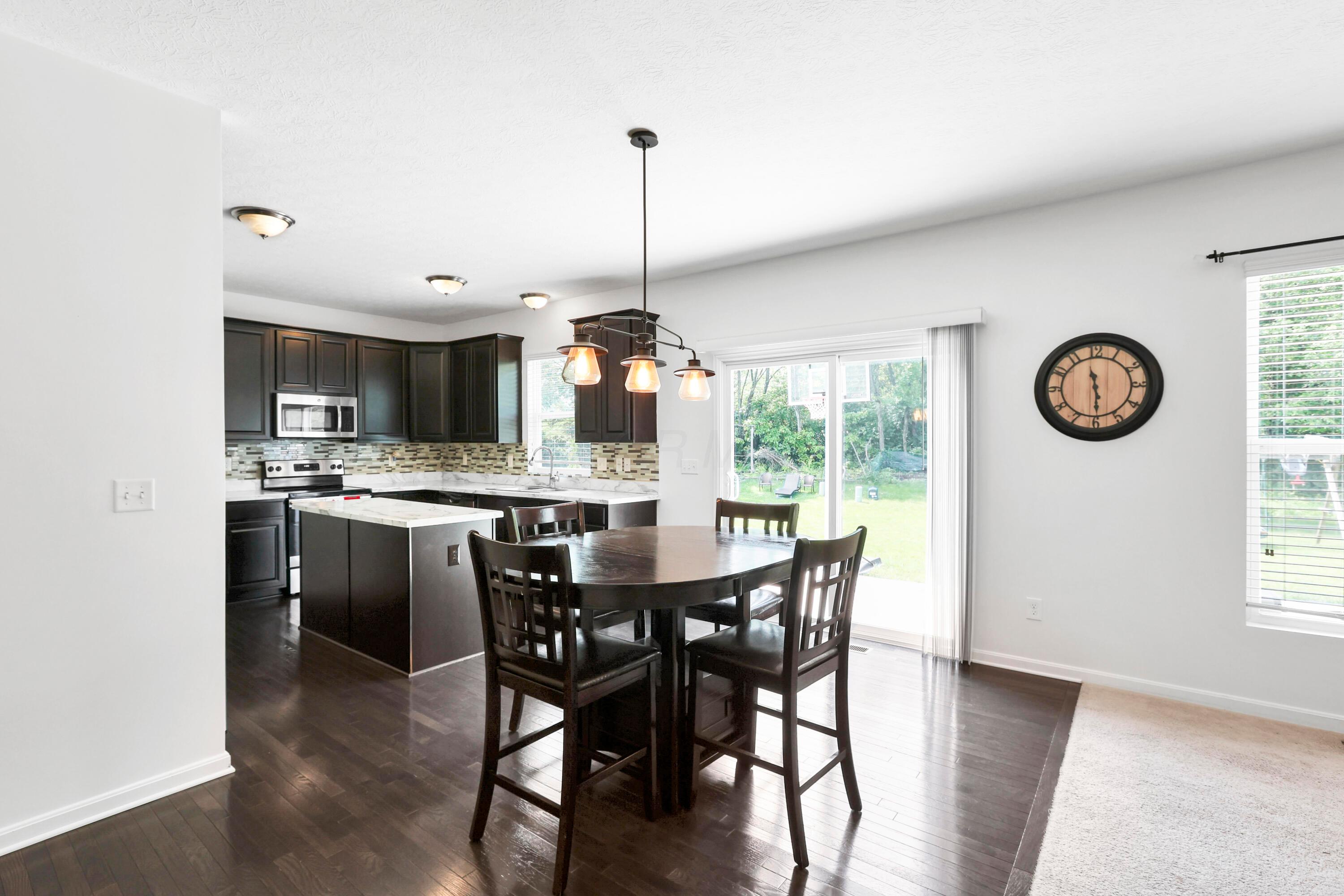 8601 Crooked Maple Drive, Blacklick, Ohio image 8