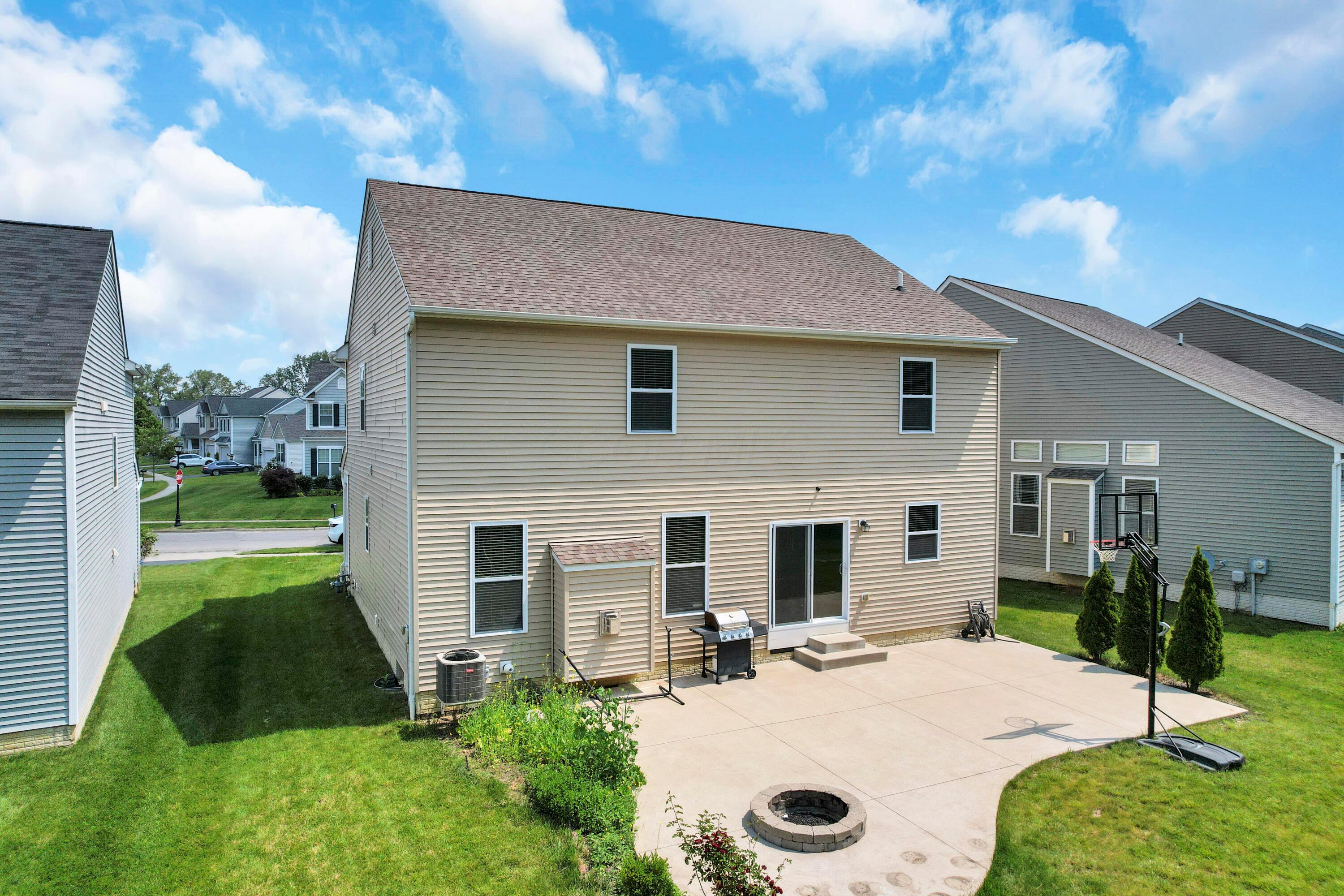 8601 Crooked Maple Drive, Blacklick, Ohio image 24