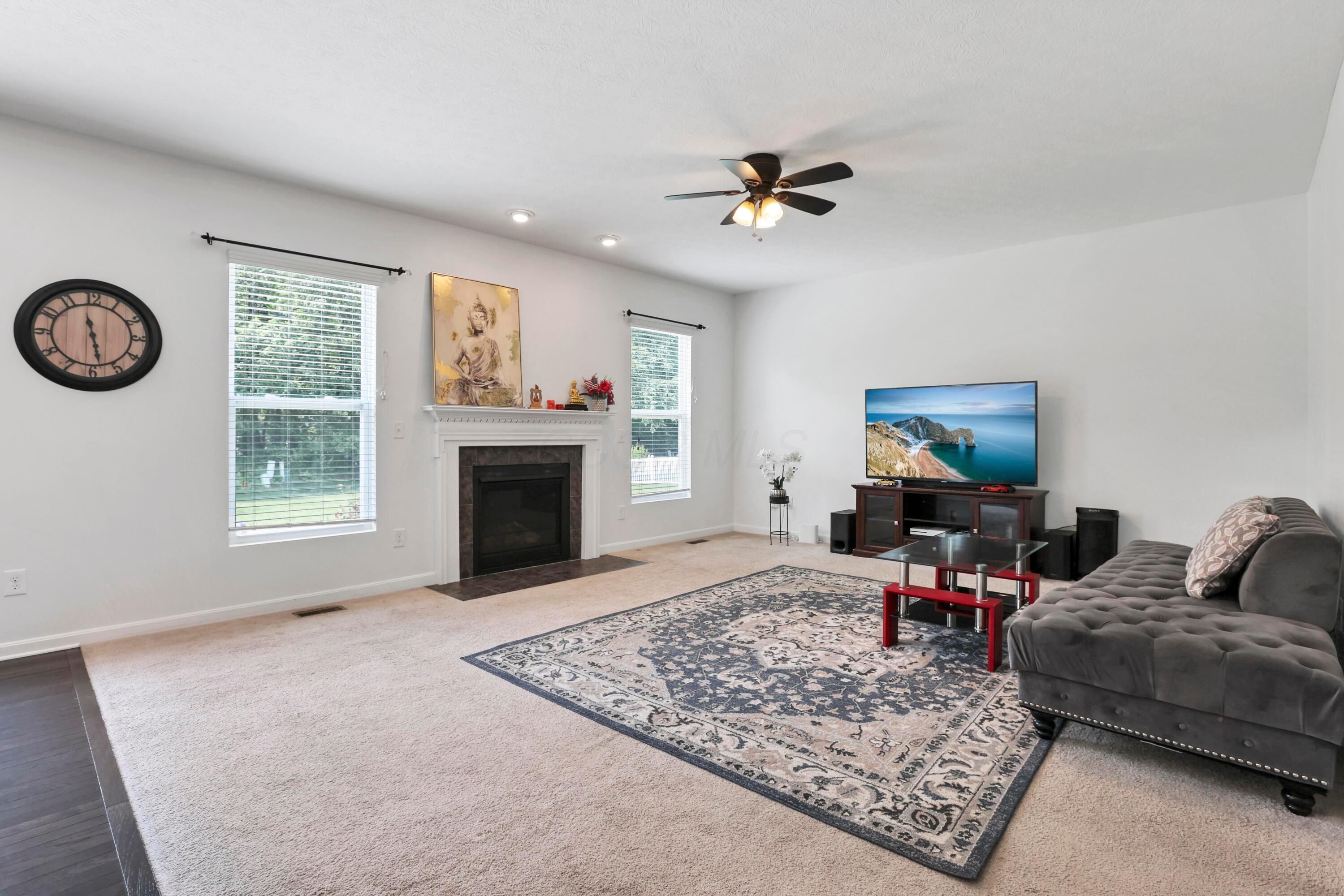 8601 Crooked Maple Drive, Blacklick, Ohio image 6