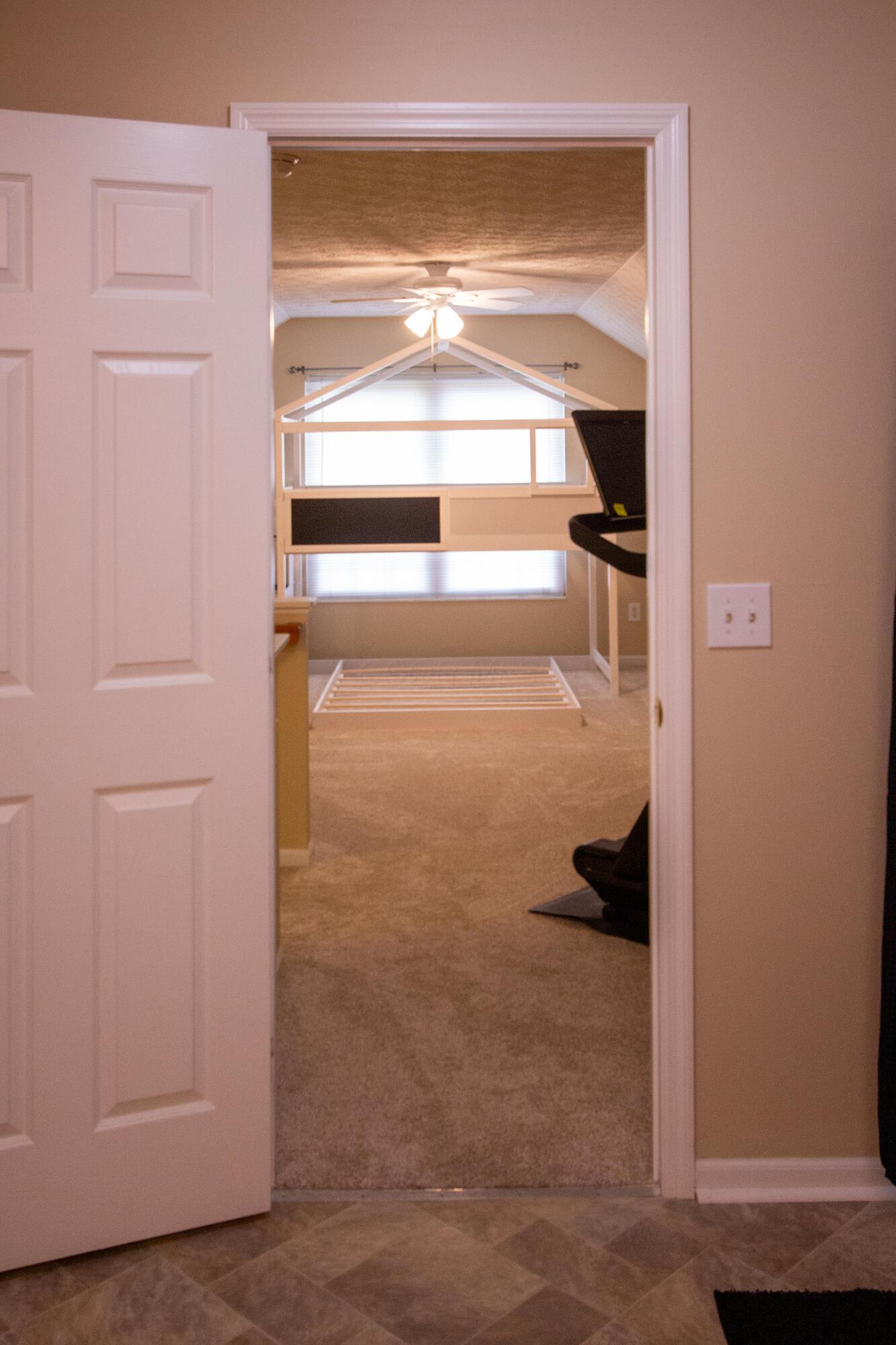 8866 Linksway Drive, Powell, Ohio image 36
