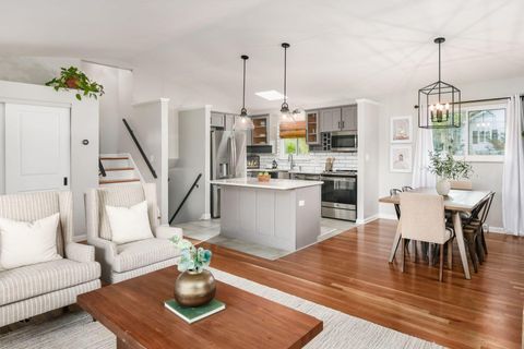 Photo of 437 Potawatomi Drive, Westerville, OH 43081 (MLS # 225042976)