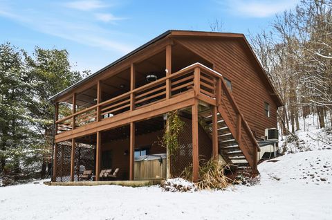 Photo of 6321 RK Miller Road, Logan, OH 43138 (MLS # 225046162)