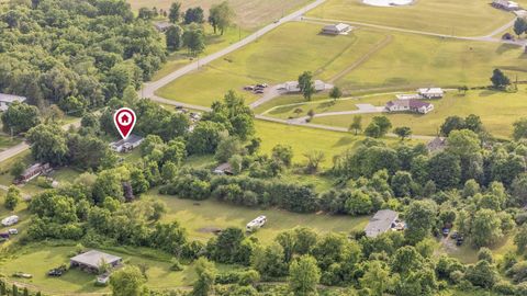 Photo of 9860 Tarlton Road SW, Stoutsville, OH 43154 (MLS # 226023127)