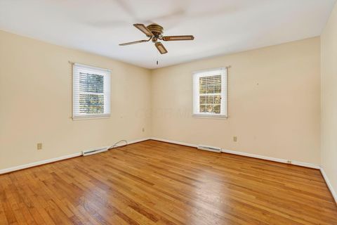 Tiny photo for 710 Hawthorne Drive, Circleville, OH 43113 (MLS # 226004286)