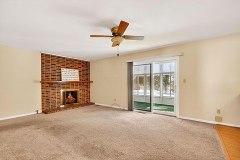 Tiny photo for 710 Hawthorne Drive, Circleville, OH 43113 (MLS # 226004286)