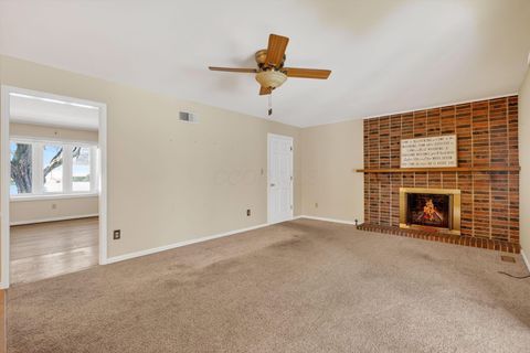 Tiny photo for 710 Hawthorne Drive, Circleville, OH 43113 (MLS # 226004286)