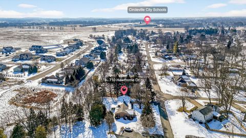 Tiny photo for 710 Hawthorne Drive, Circleville, OH 43113 (MLS # 226004286)