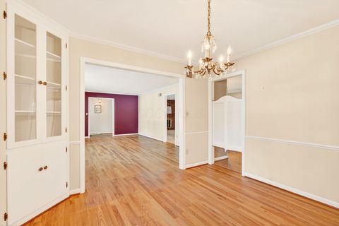 Tiny photo for 710 Hawthorne Drive, Circleville, OH 43113 (MLS # 226004286)