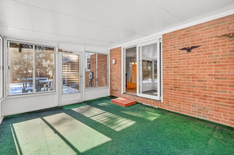 Tiny photo for 710 Hawthorne Drive, Circleville, OH 43113 (MLS # 226004286)