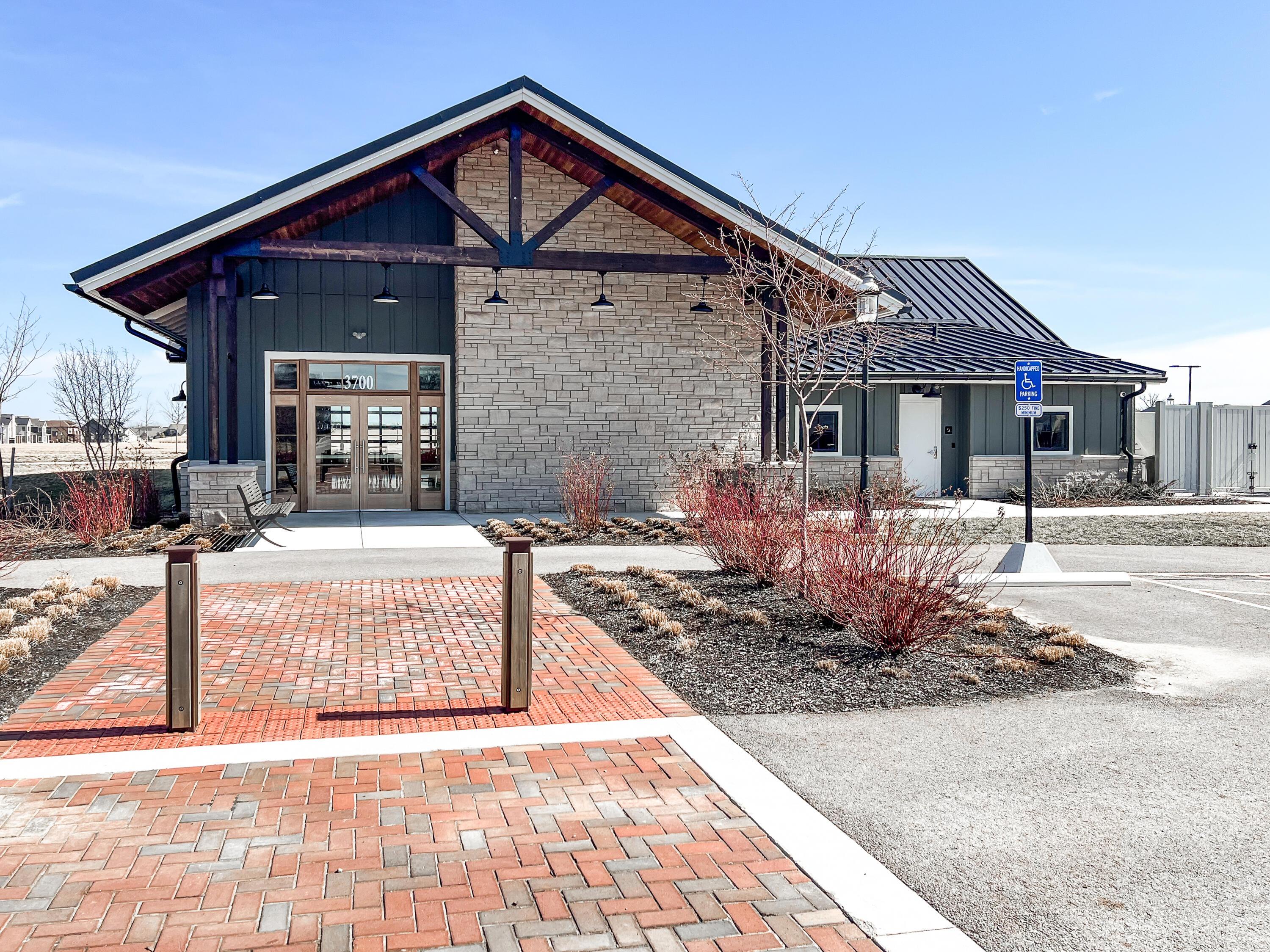 3683 Glacial Lane, Grove City, Ohio image 31