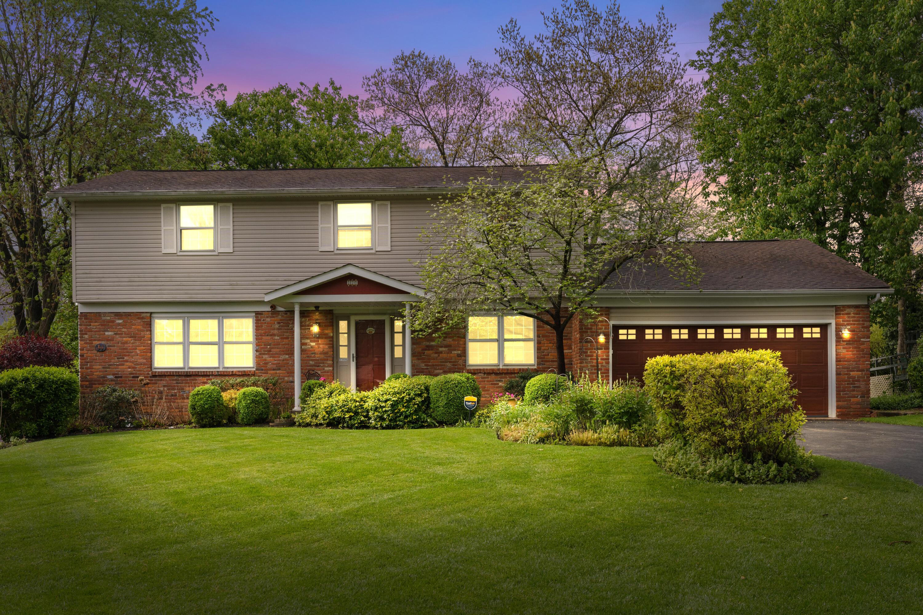 115 Cottswold Drive, Delaware, Ohio image 2