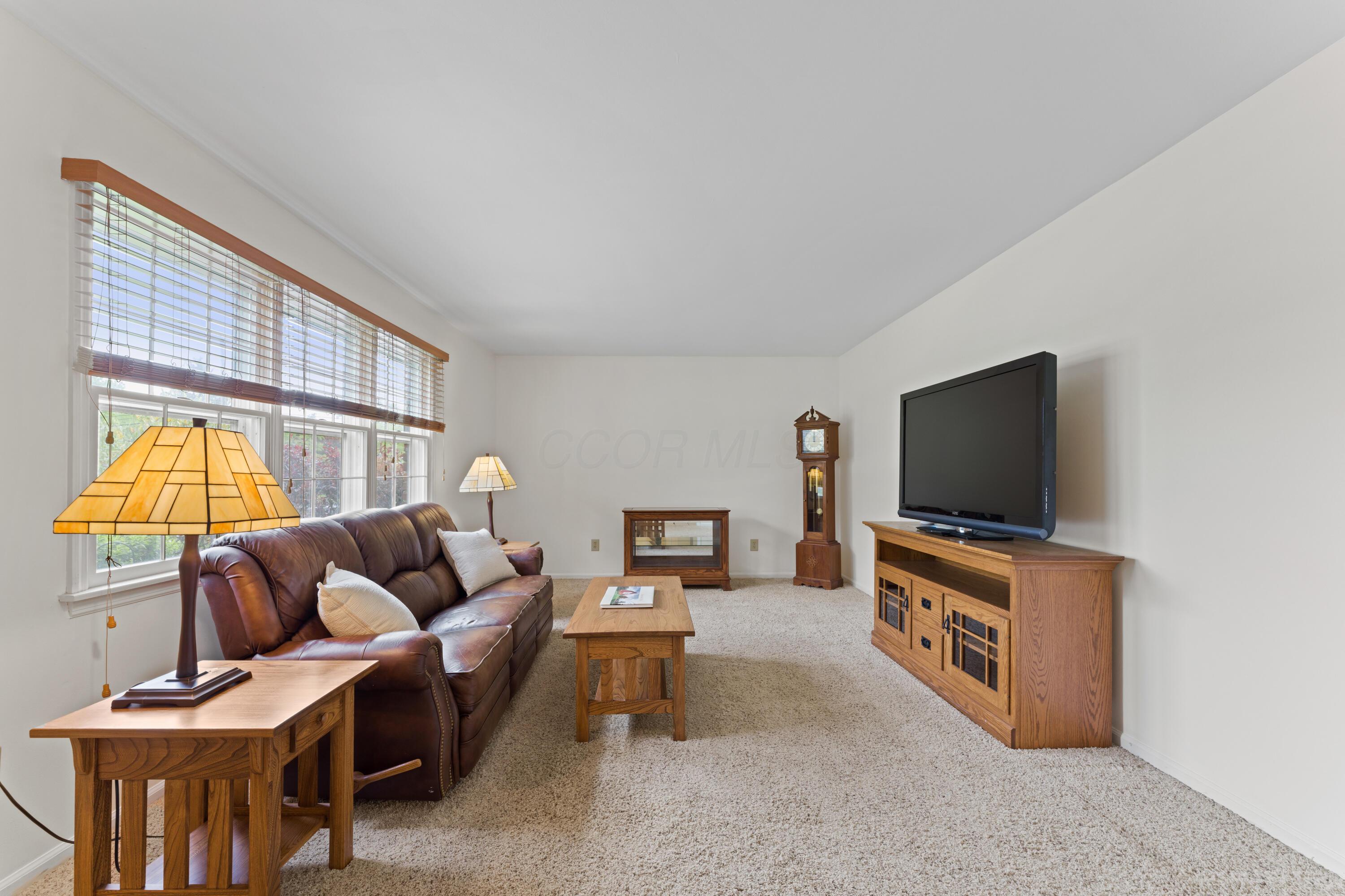 115 Cottswold Drive, Delaware, Ohio image 9