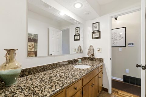 Tiny photo for 629 Andrew Avenue, Westerville, OH 43081 (MLS # 226005448)