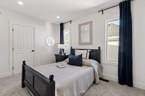 Tiny photo for 757 Bellows Avenue, Columbus, OH 43222 (MLS # 226000814)