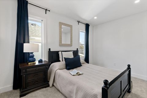 Tiny photo for 757 Bellows Avenue, Columbus, OH 43222 (MLS # 226000814)