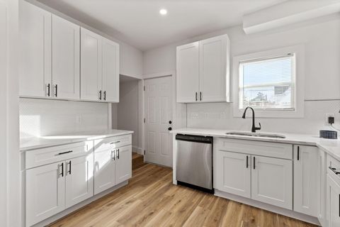 Tiny photo for 757 Bellows Avenue, Columbus, OH 43222 (MLS # 226000814)