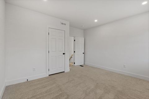 Tiny photo for 757 Bellows Avenue, Columbus, OH 43222 (MLS # 226000814)