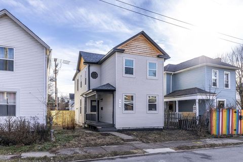 Photo of 757 Bellows Avenue, Columbus, OH 43222 (MLS # 226000814)