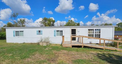 Tiny photo for 7035 Green Road, Hillsboro, OH 45133 (MLS # 225037740)