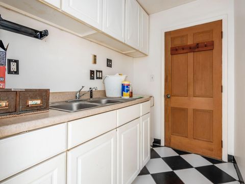 Tiny photo for 111 W Columbus Street, Pleasantville, OH 43148 (MLS # 225044734)