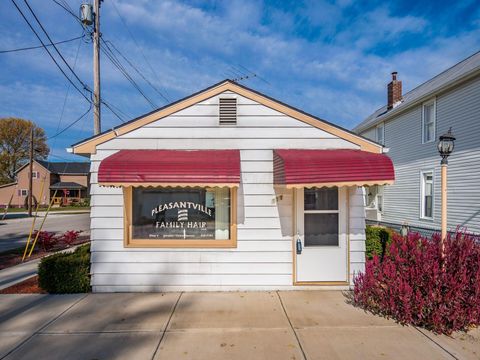 Tiny photo for 111 W Columbus Street, Pleasantville, OH 43148 (MLS # 225044734)