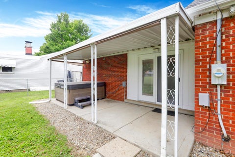 Tiny photo for 1023 Glenmore Avenue, Newark, OH 43055 (MLS # 226023822)