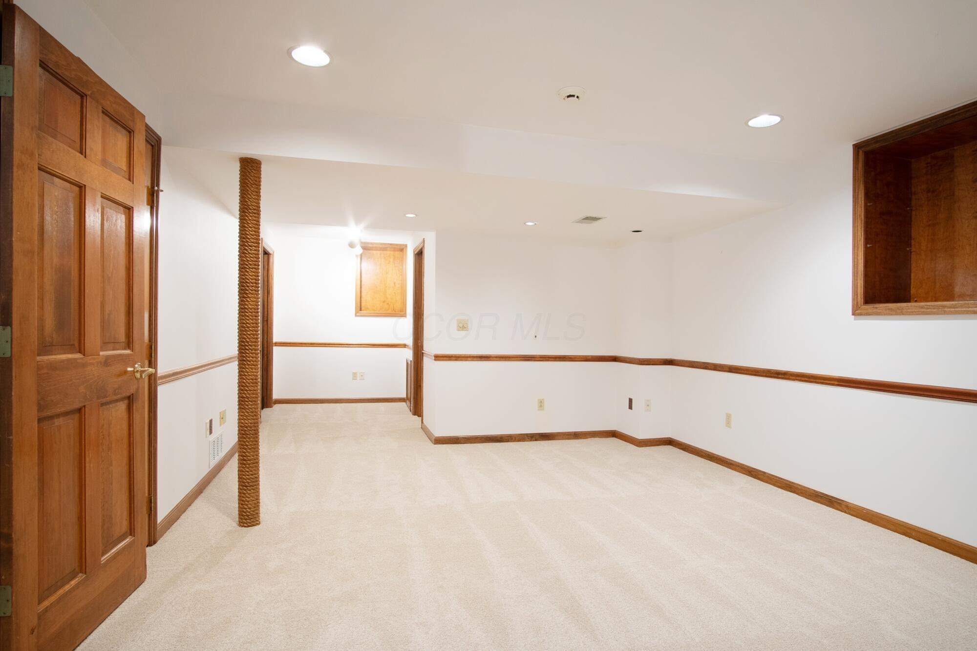 6247 Inverurie Drive, Dublin, Ohio image 40