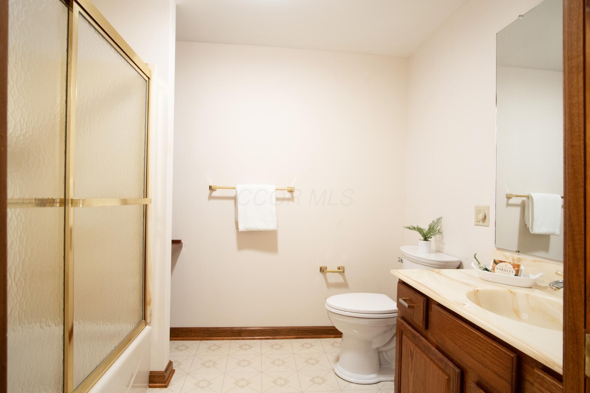 6247 Inverurie Drive, Dublin, Ohio image 41