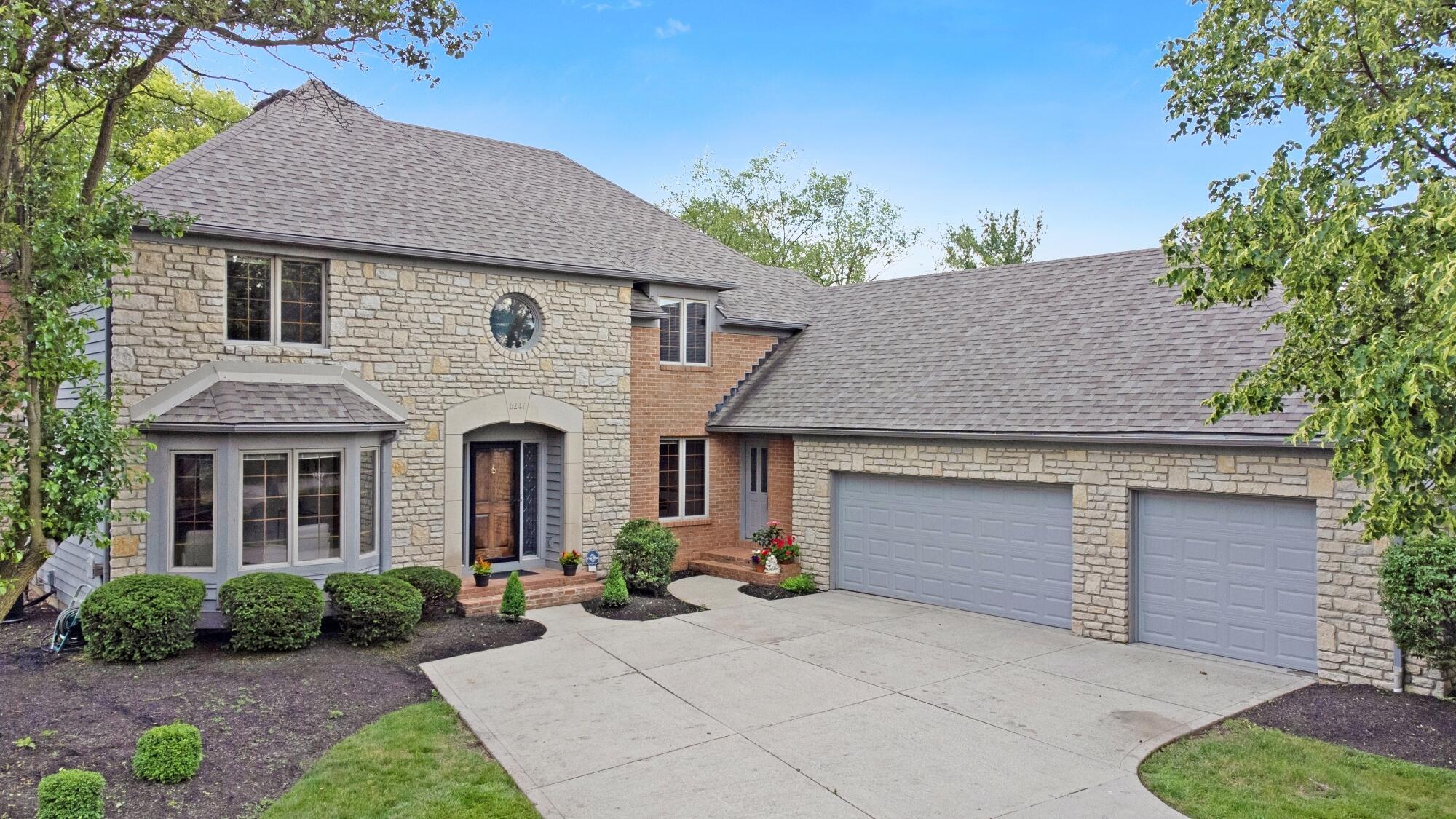 6247 Inverurie Drive, Dublin, Ohio image 2