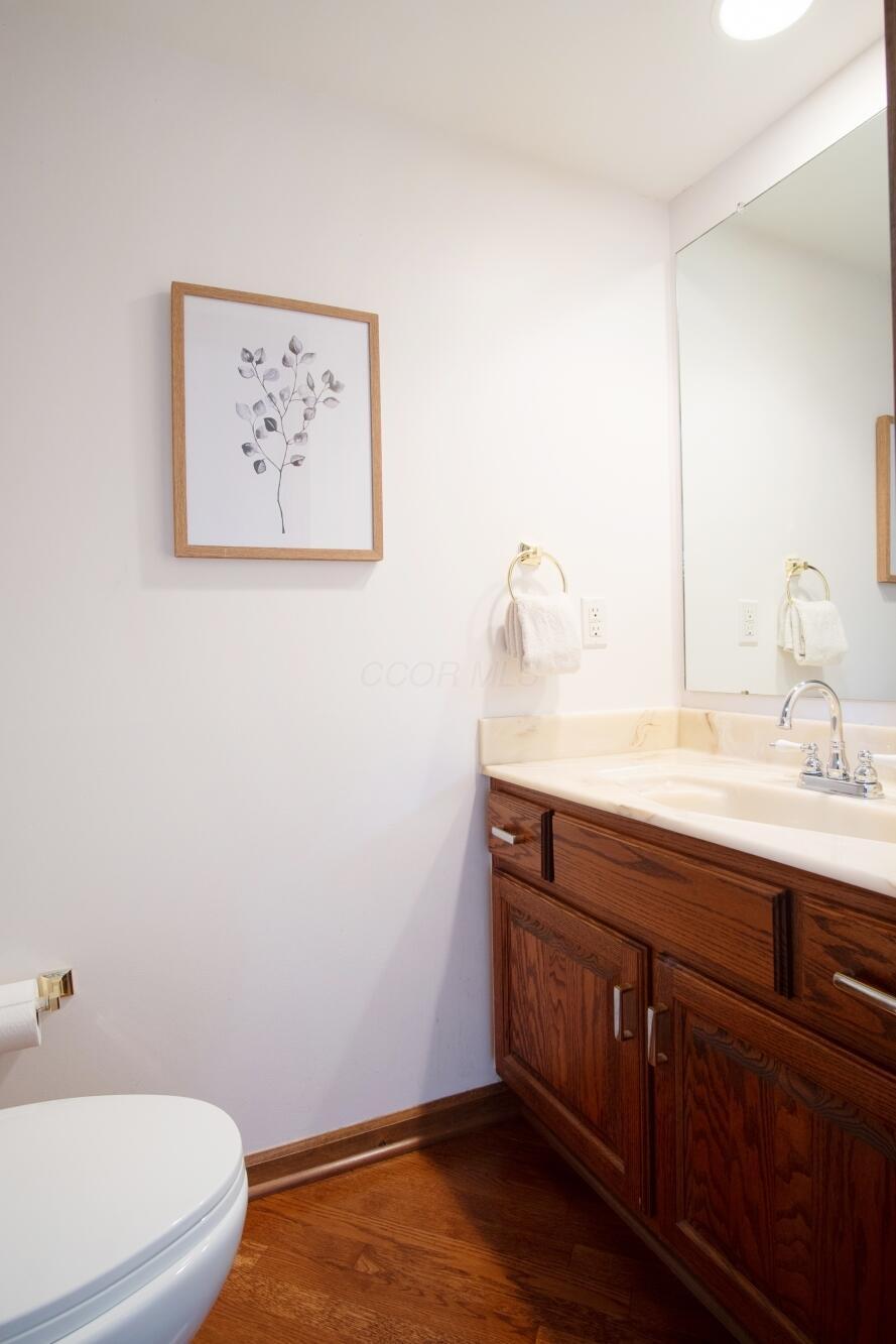 6247 Inverurie Drive, Dublin, Ohio image 35