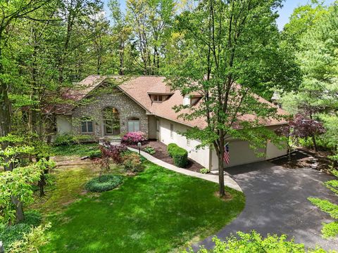 Photo of 351 Morgan Lane, Gahanna, OH 43230 (MLS # 226014417)