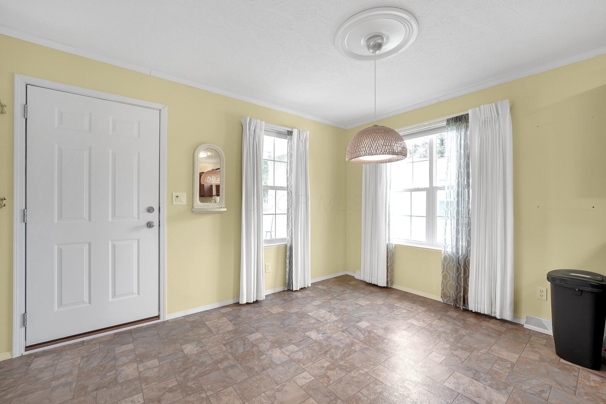 7320 Partridge Drive, Dublin, Ohio image 8