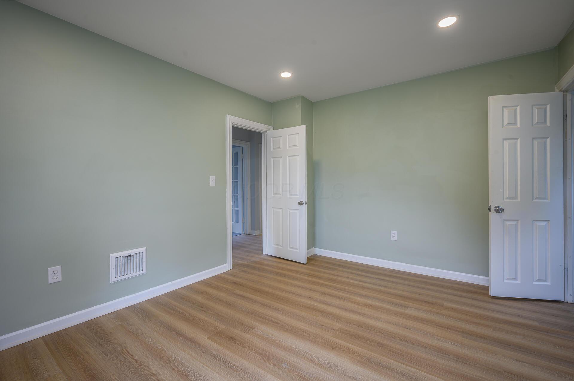 2513 Georgetown Avenue, Toledo, Ohio image 21