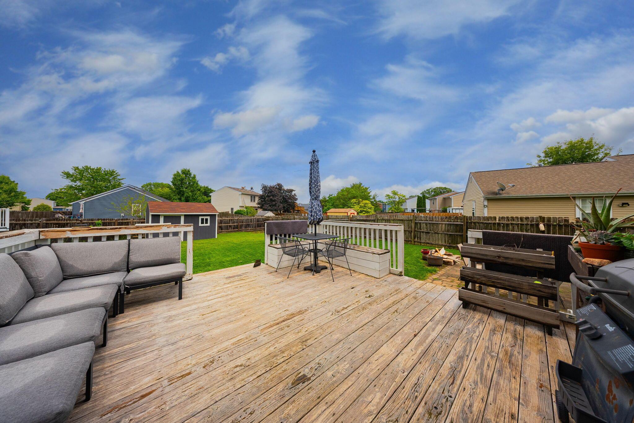 6122 Parkglen Road