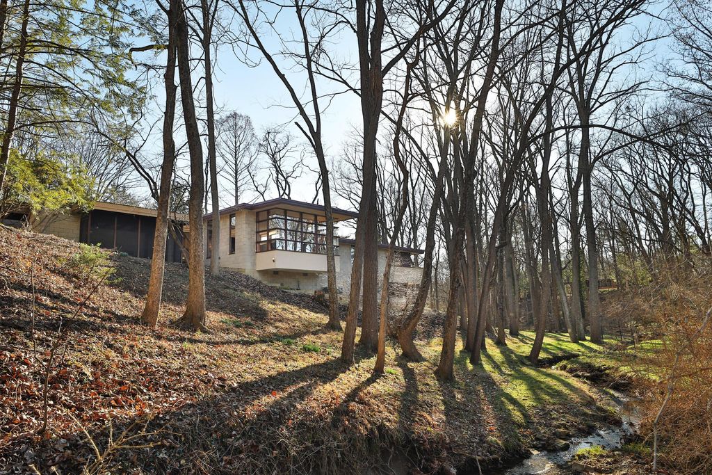 Photo of 5795 Foster Avenue, Worthington, OH 43085 (MLS # 226008143)