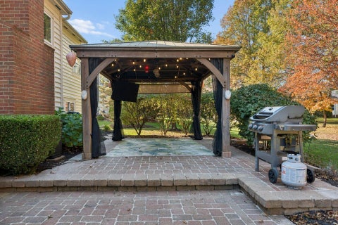 Tiny photo for 5115 Clearview Avenue, Westerville, OH 43082 (MLS # 226041311)