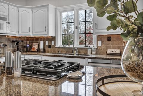 Tiny photo for 2600 Lancaster Road SW, Granville, OH 43023 (MLS # 226000921)