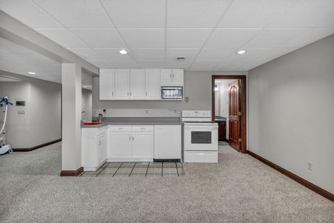 Tiny photo for 2600 Lancaster Road SW, Granville, OH 43023 (MLS # 226000921)