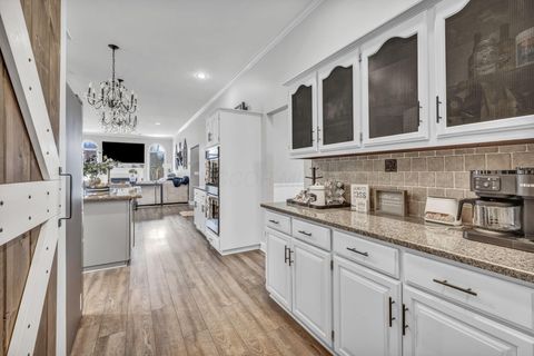 Tiny photo for 2600 Lancaster Road SW, Granville, OH 43023 (MLS # 226000921)