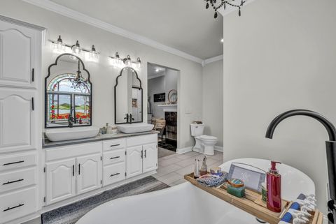 Tiny photo for 2600 Lancaster Road SW, Granville, OH 43023 (MLS # 226000921)