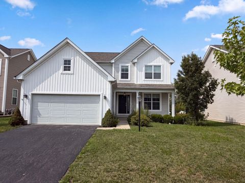 Photo of 3212 Yellow Finch Way, Columbus, OH 43231 (MLS # 226027646)