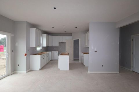 Tiny photo for 2714 Charlotte Way, Delaware, OH 43015 (MLS # 225045098)