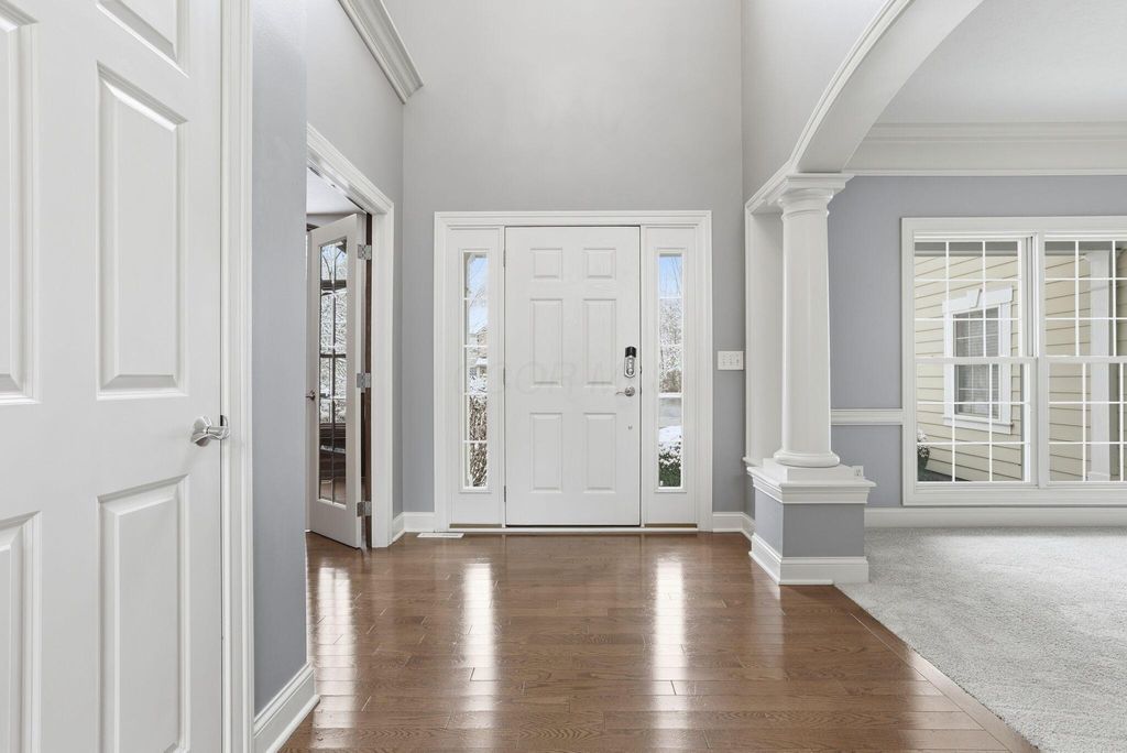 Photo of 8730 Swisher Creek Crossing, New Albany, OH 43054 (MLS # 225042659)