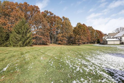 Tiny photo for 8730 Swisher Creek Crossing, New Albany, OH 43054 (MLS # 225042659)