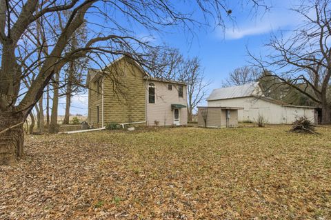 Photo of 5433 Hayes Road, Groveport, OH 43125 (MLS # 226005633)