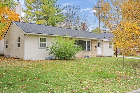 Photo of 3161 Avalon Road, Upper Arlington, OH 43221 (MLS # 225010475)