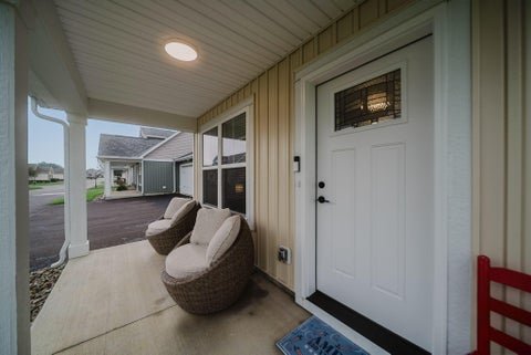 Tiny photo for 212 Cumberland Meadows Circle, Hebron, OH 43025 (MLS # 226034524)