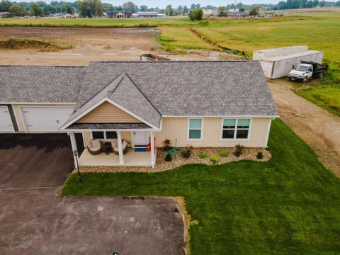 Tiny photo for 212 Cumberland Meadows Circle, Hebron, OH 43025 (MLS # 226034524)